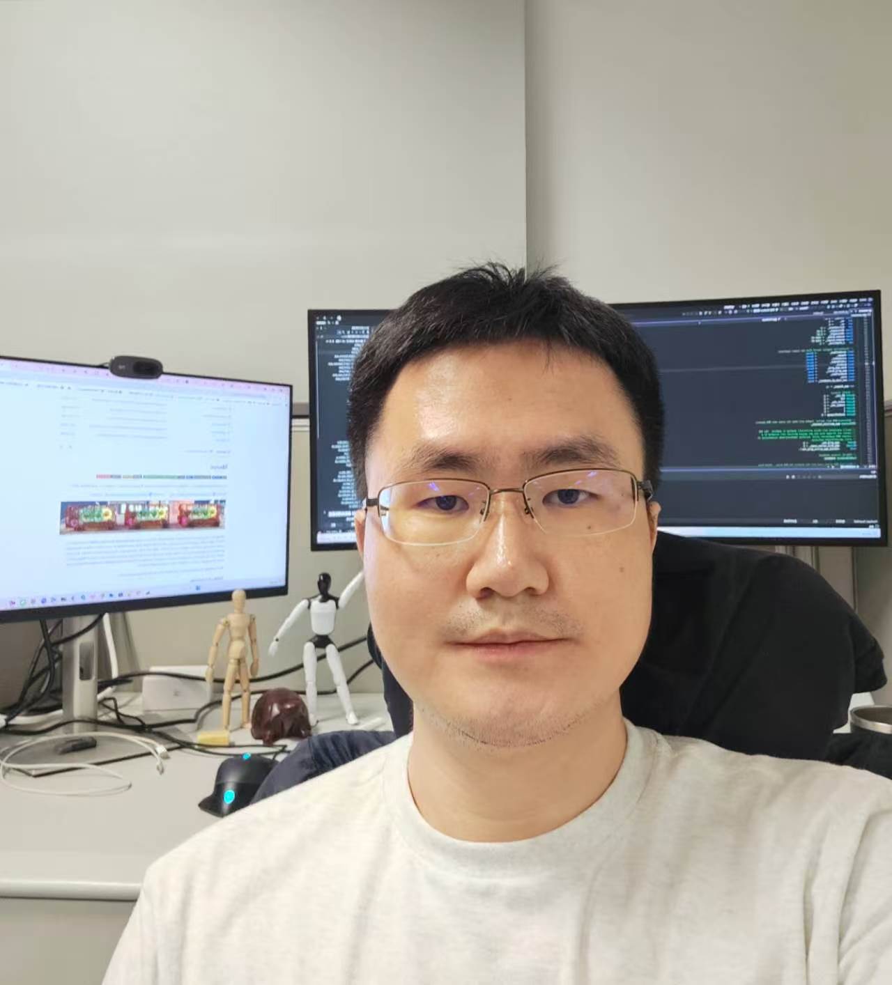 Kemeng Huang(黄可蒙)